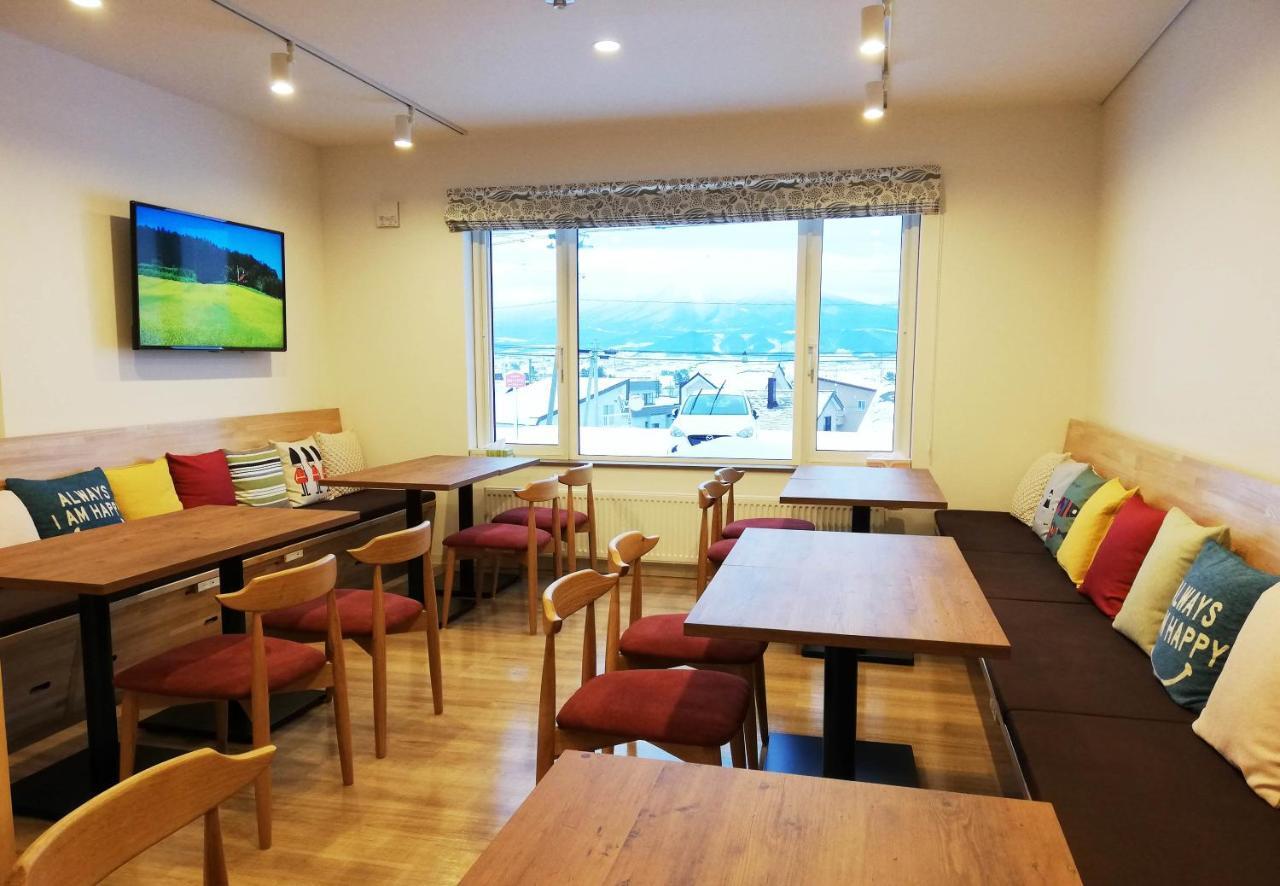 Hotel Hanafuji Inn Nakafurano Esterno foto